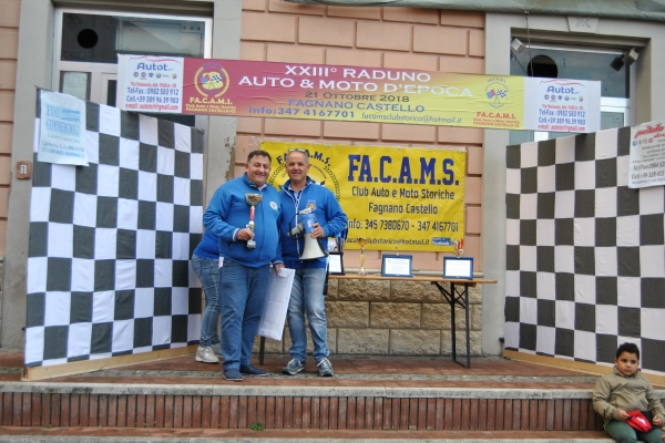 raduno-18-10-21-premiazione-6988DBA9E-4341-E0E0-DE84-60B783E46D71.jpg